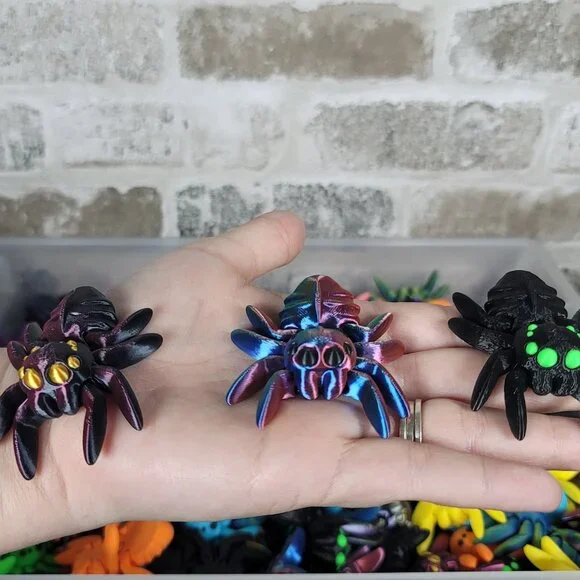 Tiny Spiders FUN SIZE | Halloween Decor | Fun Fidget Toy | 3D Printed - Picture 10 of 11